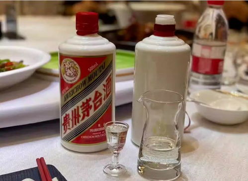 飛天茅臺“失寵”？醬香科技遇冷背后的經濟學邏輯與白酒零售新格局